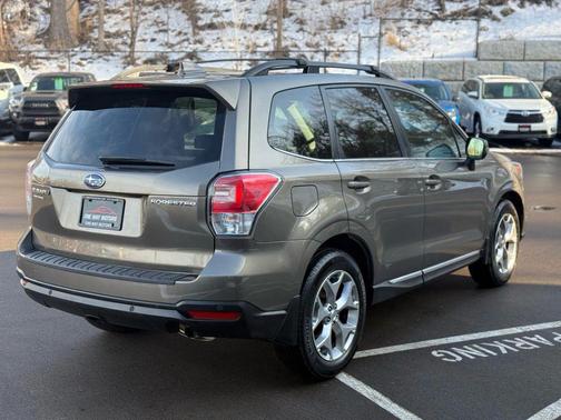 2018 Subaru Forester 2.5i Touring