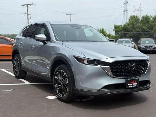 2023 Mazda CX-5 Sport