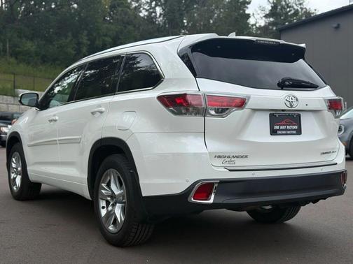 2016 Toyota Highlander Limited