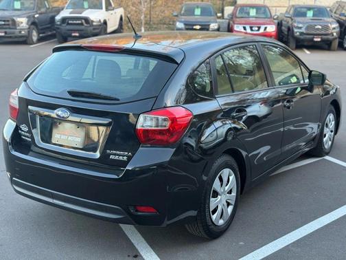 2016 Subaru Impreza 2.0i