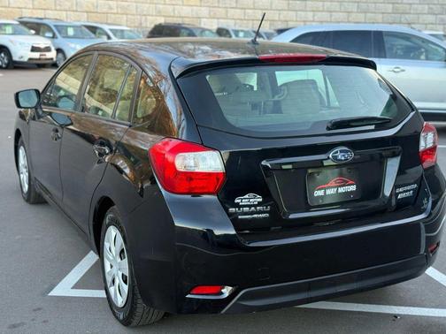 2016 Subaru Impreza 2.0i