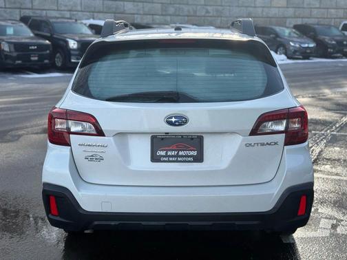 2019 Subaru Outback 2.5i