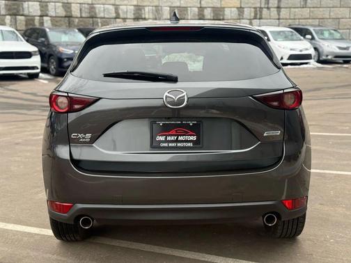 2018 Mazda CX-5 Sport