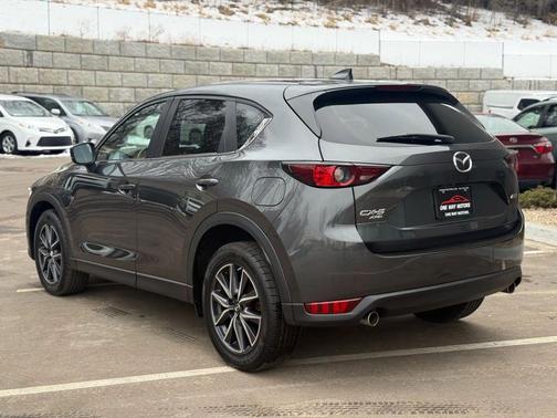 2018 Mazda CX-5 Sport