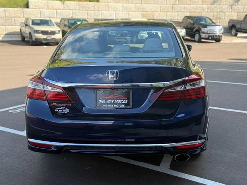 2016 Honda Accord LX