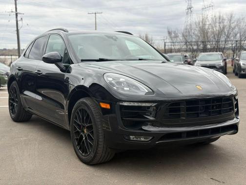 Black 2018 Porsche Macan Macan GTS
