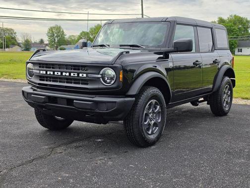 Shadow Black 2026 Ford Bronco Big Bend