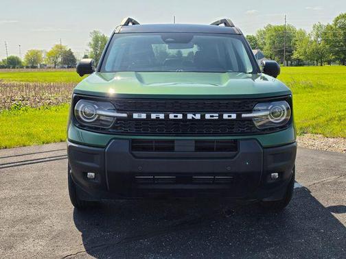 Eruption Green Metallic 2025 Ford Bronco Sport Outer Banks