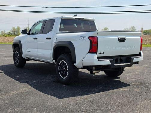 Ice 2025 Toyota Tacoma TRD Off-Road