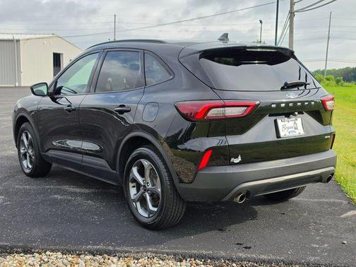 Black Metallic 2025 Ford Escape ST-Line