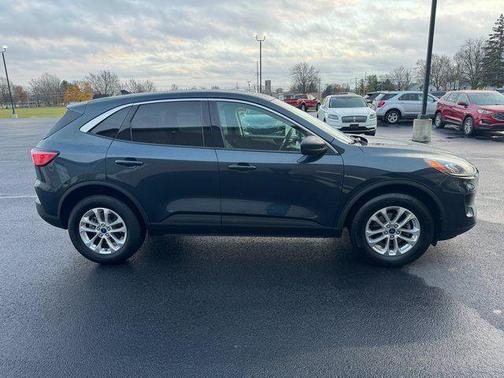 Stone Blue Metallic 2022 Ford Escape SE