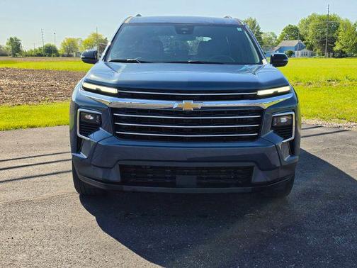 Lakeshore Blue Metallic 2026 Chevrolet Traverse LT