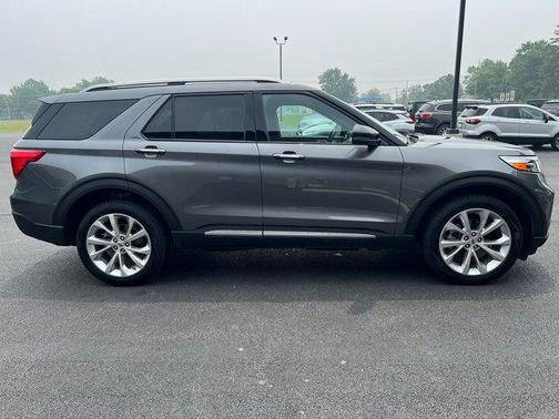 Carbonized Gray Metallic 2023 Ford Explorer Platinum