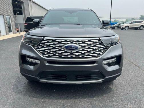 Carbonized Gray Metallic 2023 Ford Explorer Platinum