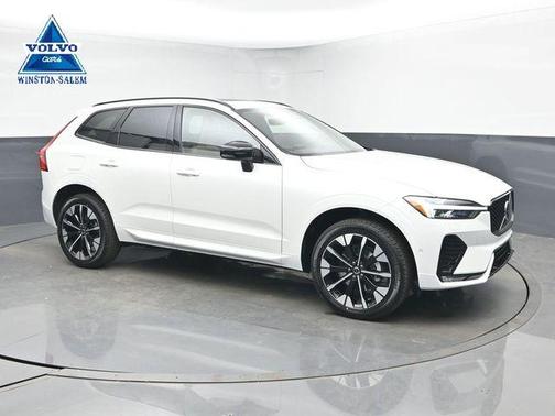 Crystal White 2026 Volvo XC60 B5 Plus