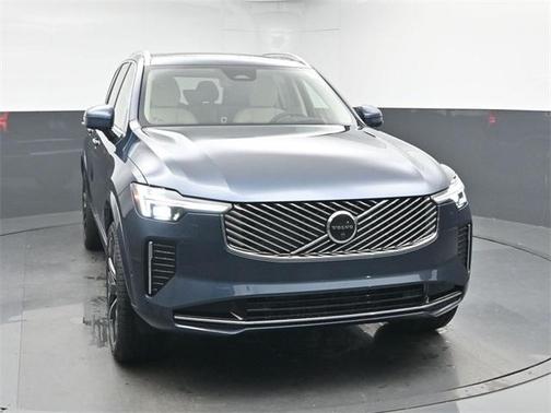 2026 Volvo XC90 B6 Ultra 7-Seater