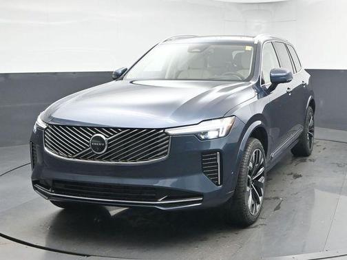 2026 Volvo XC90 B6 Ultra 7-Seater