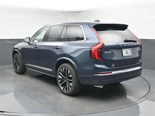 2026 Volvo XC90 B6 Ultra 7-Seater
