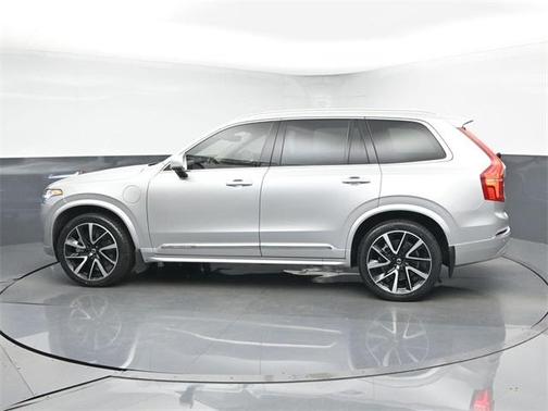 2022 Volvo XC90 Recharge Plug-In Hybrid T8 Inscription Expression 6 Passenger