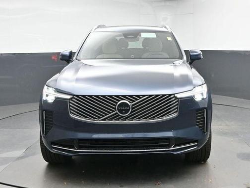 Denim Blue Metallic 2026 Volvo XC90 B6 Plus 7-Seater