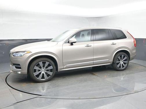 2024 Volvo XC90 B6 Plus Bright Theme 7-Seater