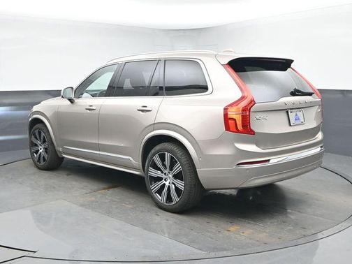 2024 Volvo XC90 B6 Plus Bright Theme 7-Seater