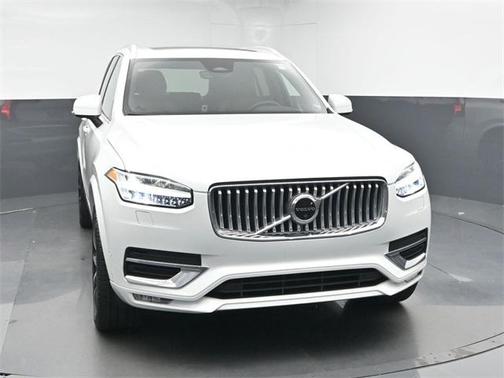 2023 Volvo XC90 B6 Plus 7-Seater