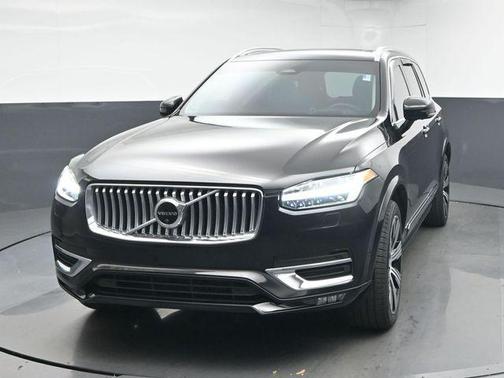 2023 Volvo XC90 B6 Ultimate 7-Seater