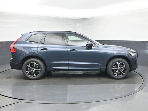 2026 Volvo XC60 B5 Core