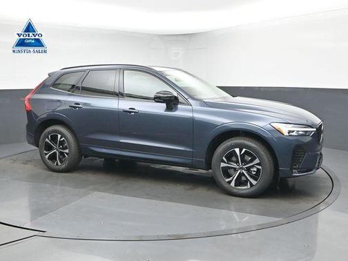 Denim Blue Metallic 2026 Volvo XC60 B5 Core