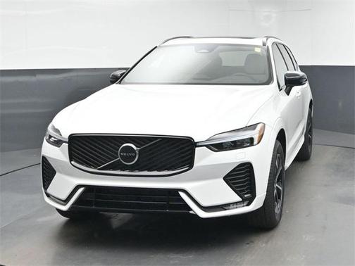 2026 Volvo XC60 B5 Core