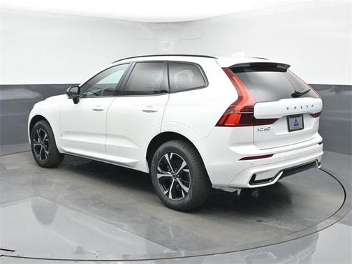 2026 Volvo XC60 B5 Core