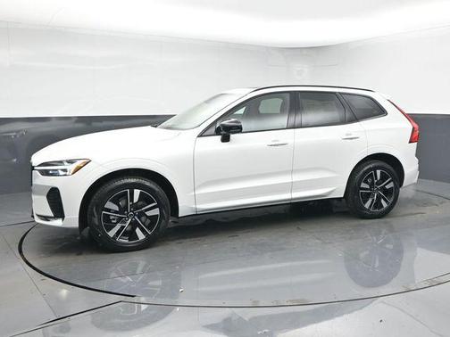 2026 Volvo XC60 B5 Core