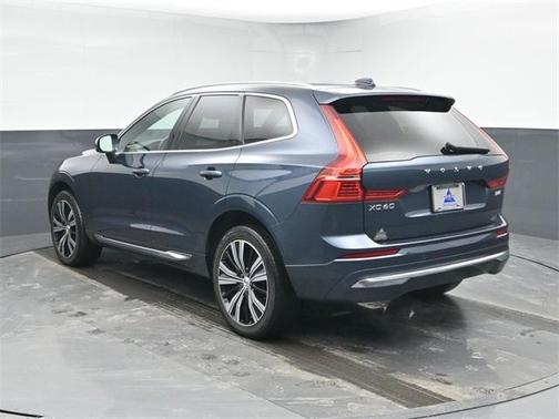 2023 Volvo XC60 B6 Ultimate Bright Theme