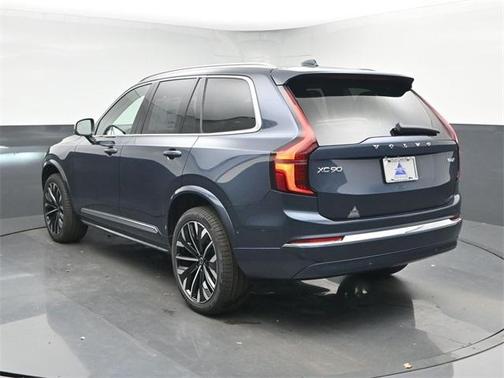 2026 Volvo XC90 B6 Ultra 7-Seater