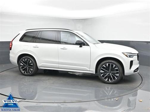 2026 Volvo XC90 B6 Ultra Dark Theme 6-Seater