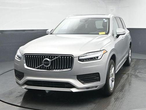 2023 Volvo XC90 B5 Core