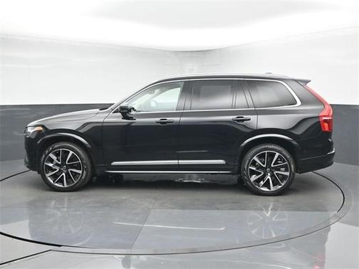 2024 Volvo XC90 B5 Plus Bright Theme