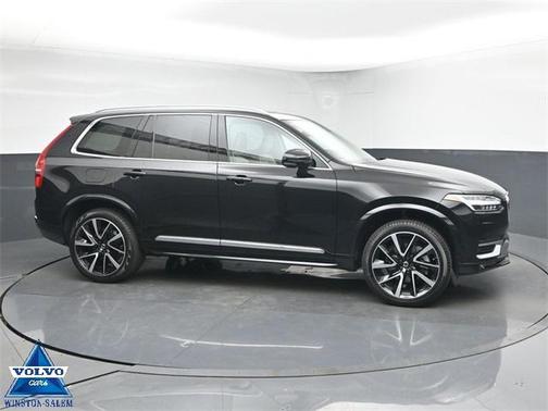 2024 Volvo XC90 B5 Plus Bright Theme