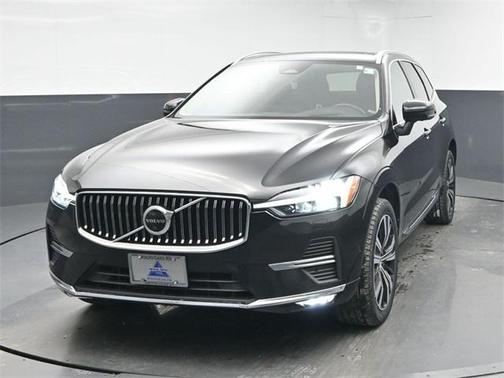 2022 Volvo XC60 B5 Inscription