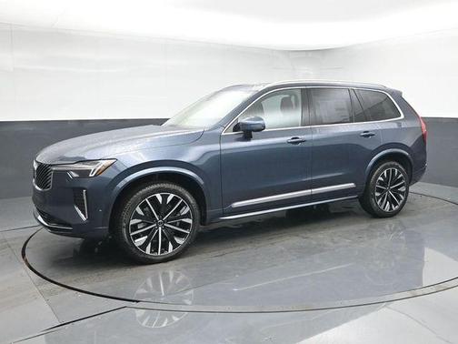 2026 Volvo XC90 B6 Plus 7-Seater
