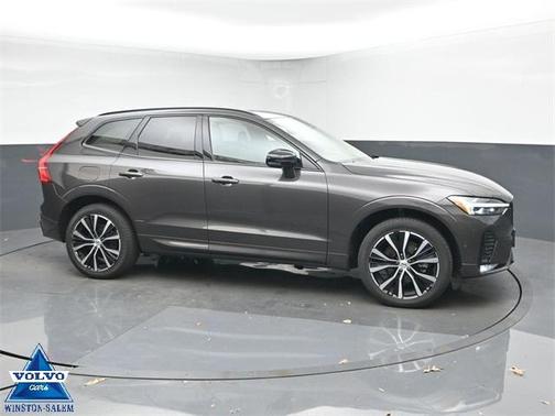 2025 Volvo XC60 B5 Plus