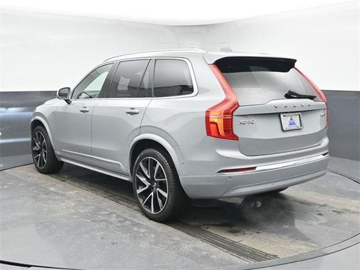 2024 Volvo XC90 B5 Plus Bright Theme