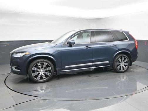 2023 Volvo XC90 B6 Ultimate 7-Seater