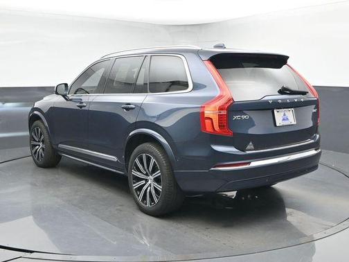 2024 Volvo XC90 B6 Plus Bright Theme 7-Seater