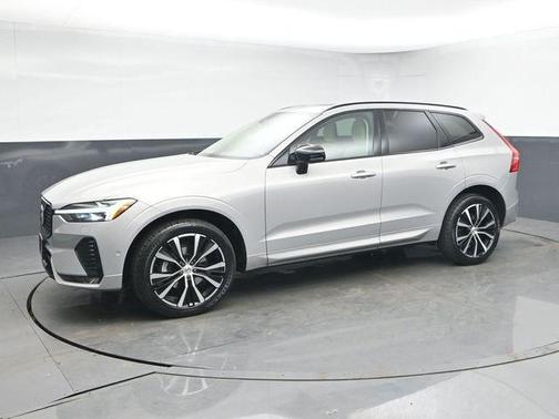 Silver 2023 Volvo XC60 B5 Plus Dark Theme