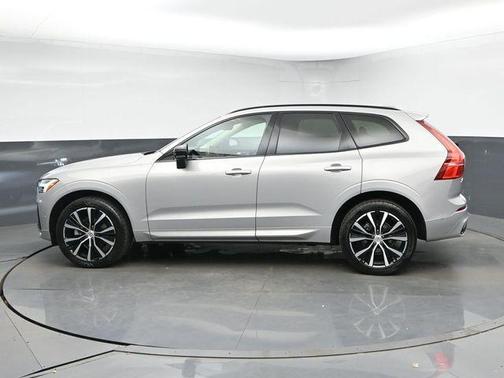 Silver 2023 Volvo XC60 B5 Plus Dark Theme