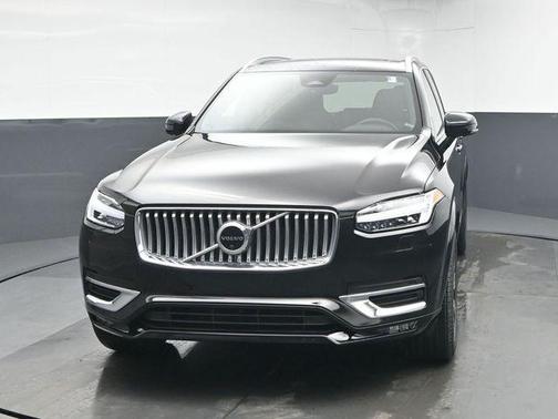 2023 Volvo XC90 B6 Plus 7-Seater