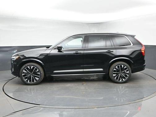 Onyx Black Metallic 2026 Volvo XC90 B6 Plus 6-Seater