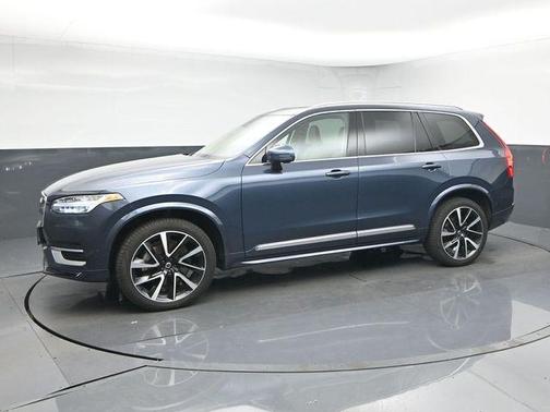 2024 Volvo XC90 B6 Plus Bright Theme 7-Seater